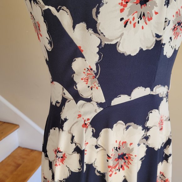 Ivanka Trump Women's Floral Sleeveless Cocktail Dress. Size M - Picture 6 of 10
